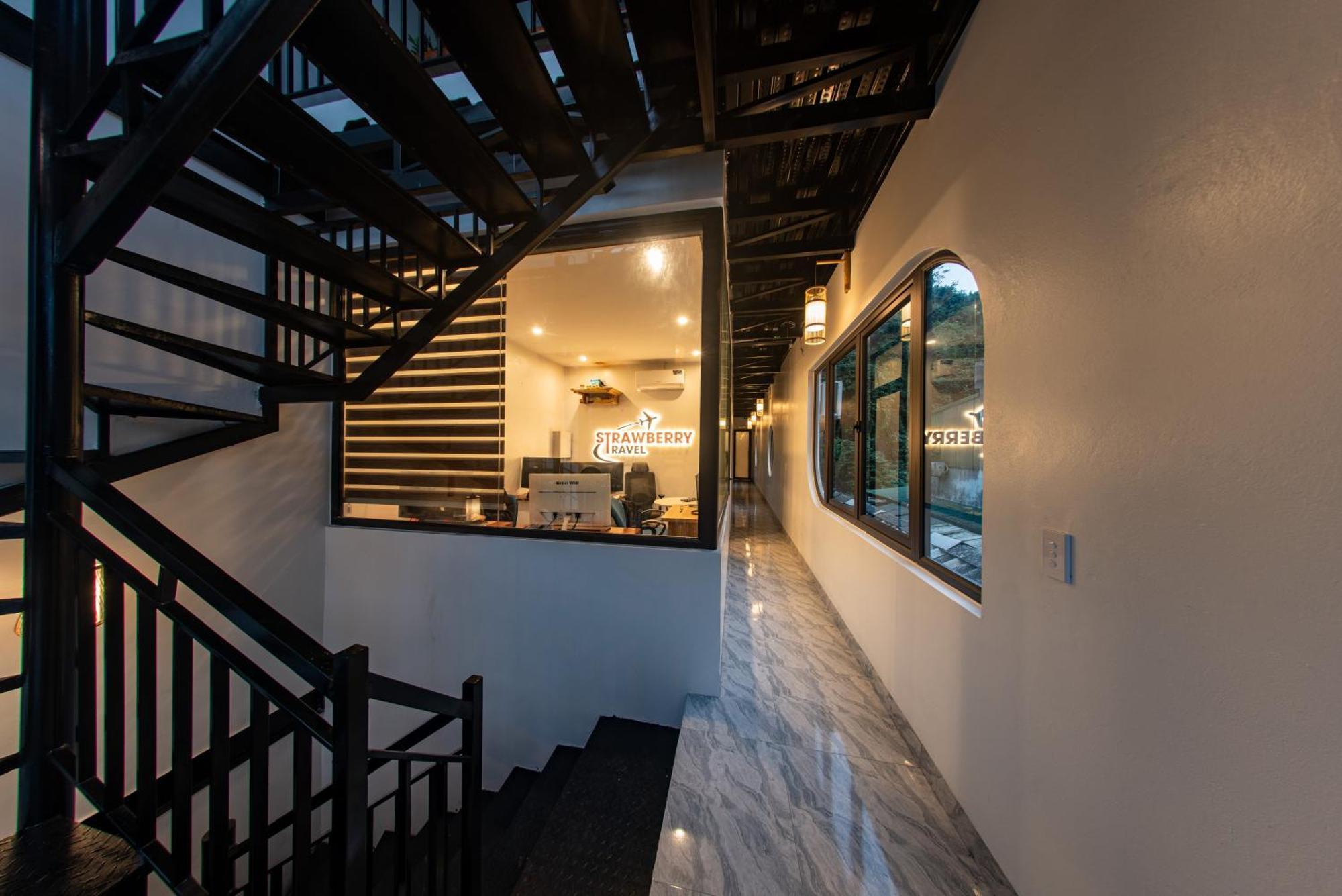 Strawberry House , Tour & Motorbikes Rentel Bed & Breakfast Ha Giang Exterior photo