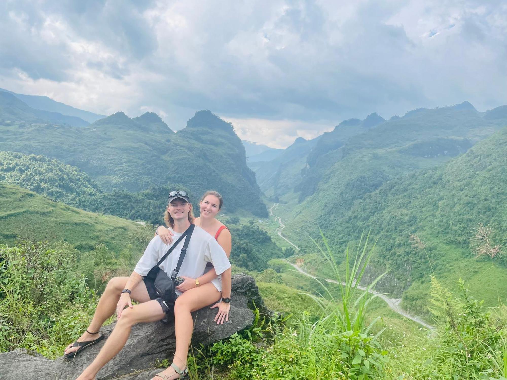 Strawberry House , Tour & Motorbikes Rentel Bed & Breakfast Ha Giang Exterior photo